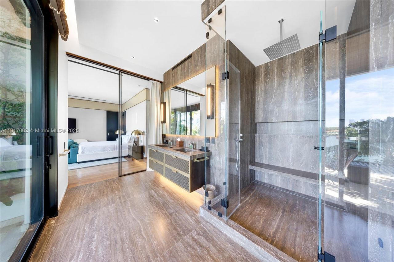 200 W Rivo Alto Dr, Miami Beach, FL 33139 Photo