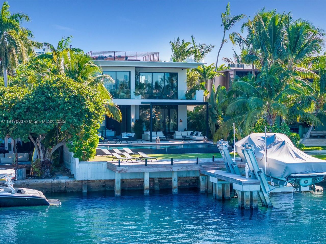 200 W Rivo Alto Dr, Miami Beach, FL 33139 Photo