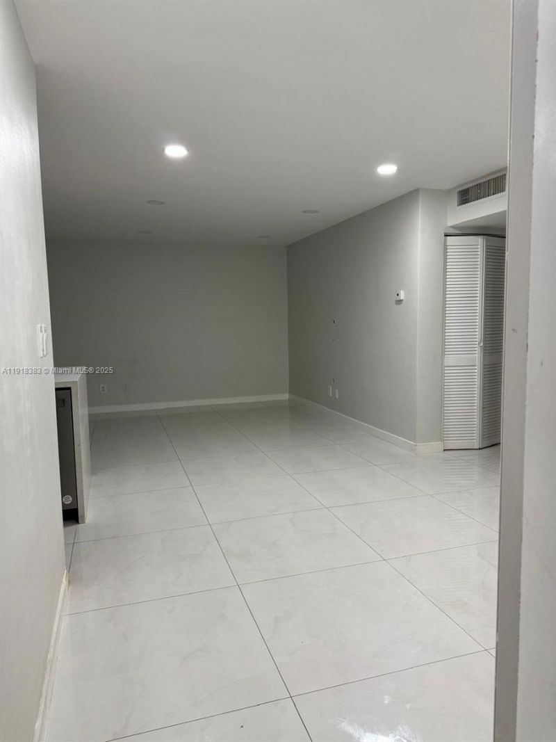 2461 SW 82nd Ave, Unit 105, Davie, FL 33324 Photo