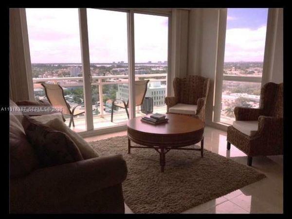 6917 Collins Ave, Unit PH20, Miami Beach, FL 33141