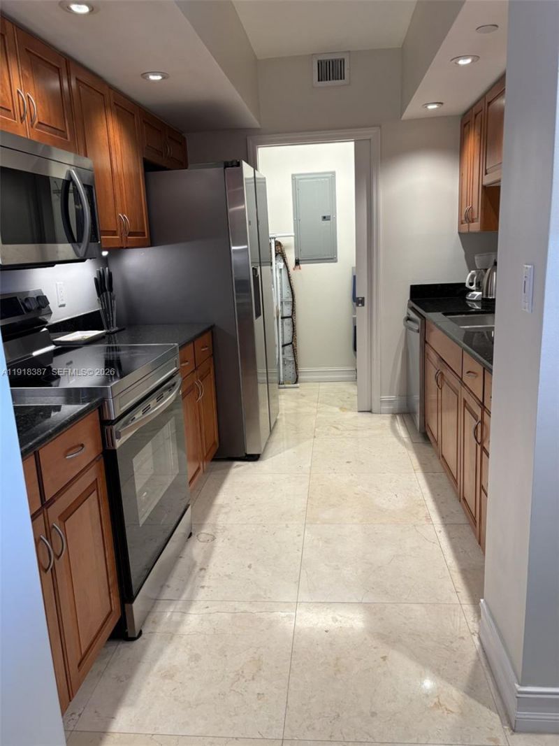 6917 Collins Ave, Unit PH20, Miami Beach, FL 33141 Photo