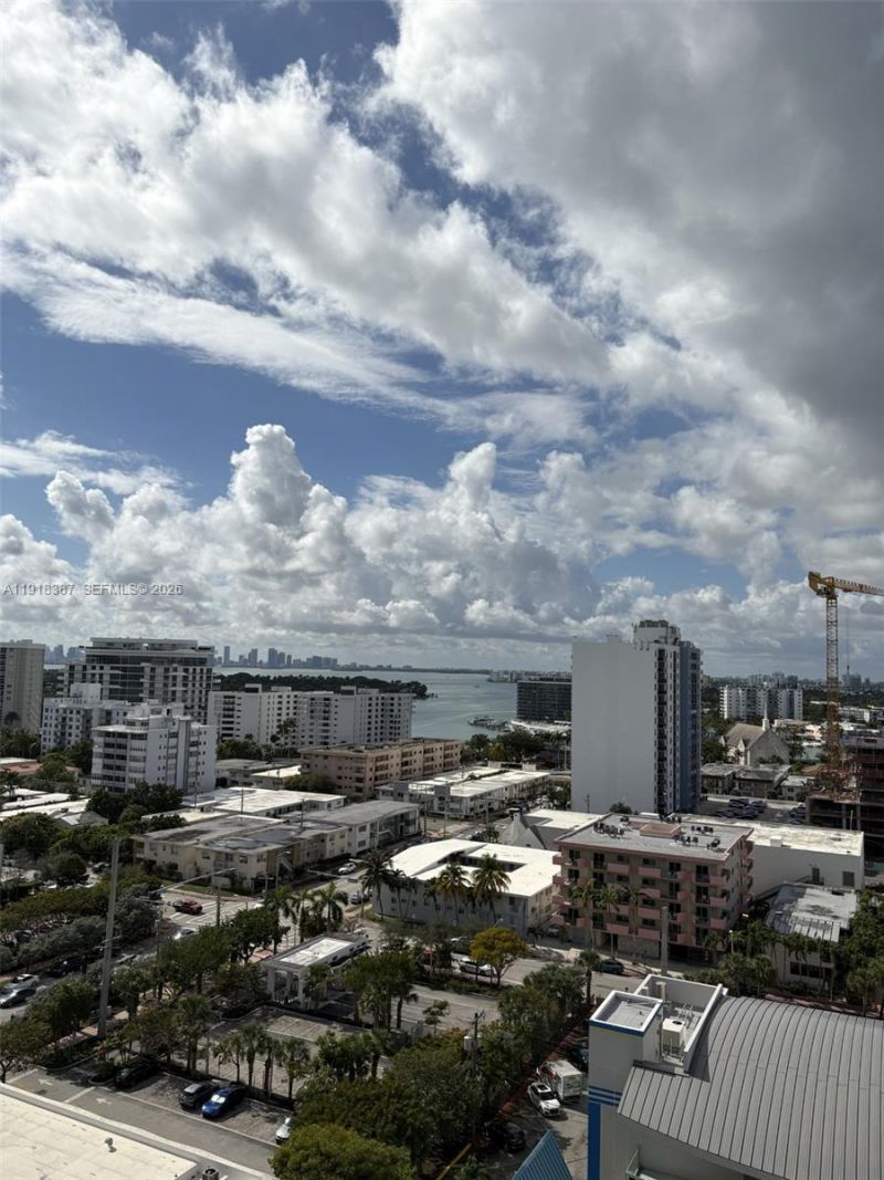 6917 Collins Ave, Unit PH20, Miami Beach, FL 33141 Photo