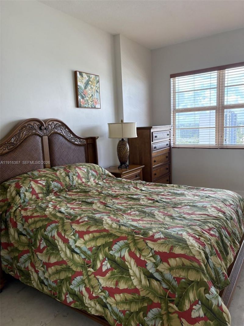 6917 Collins Ave, Unit PH20, Miami Beach, FL 33141 Photo