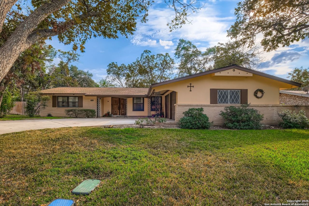 742 Winfield, Windcrest, TX 78239 Main Photo