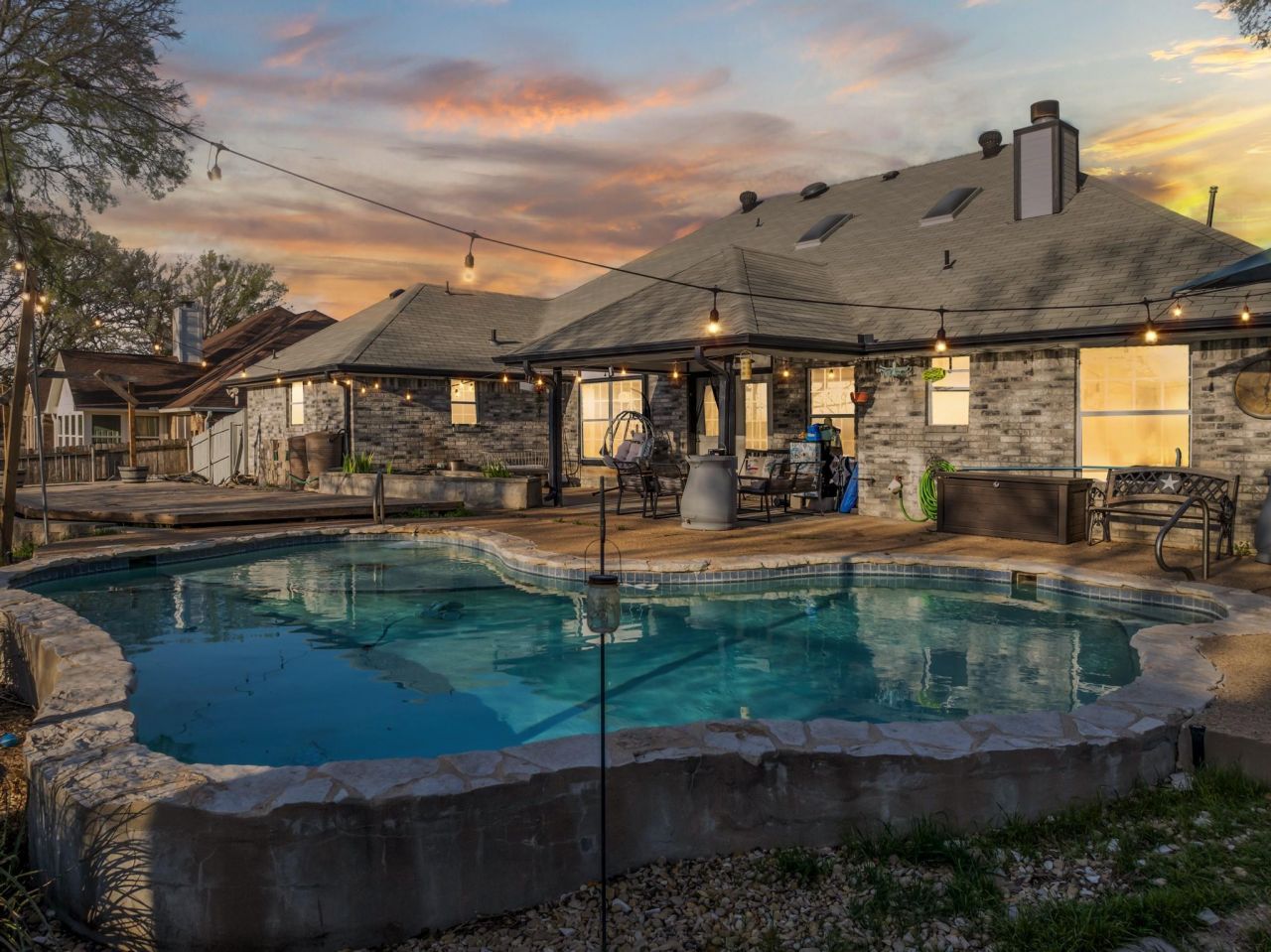 711 Mueller St, Copperas Cove, TX 76522 Main Photo