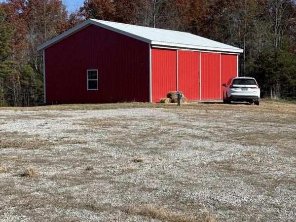 641 VISTA VIEW Pkwy, Jamestown, TN 38556