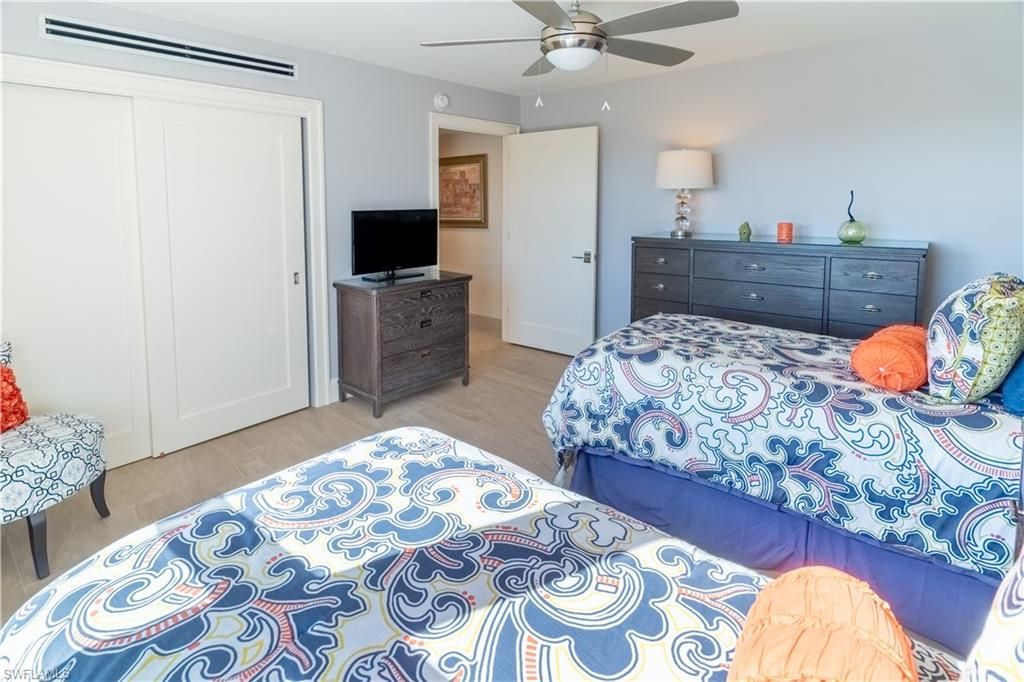 3 Bluebill Ave, Unit 801, Naples, FL 34108 Photo