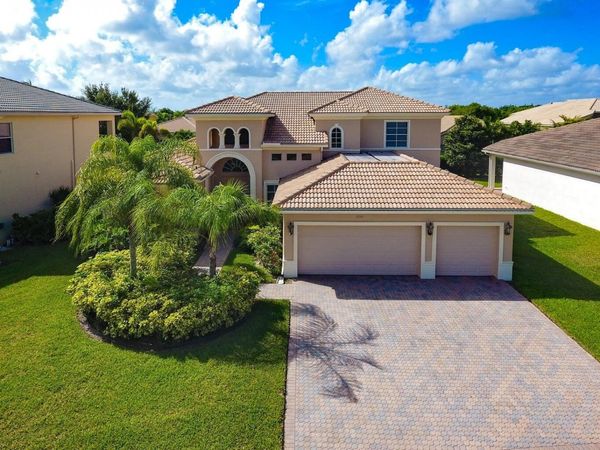 2957 Fontana Place, Royal Palm Beach, FL 33411