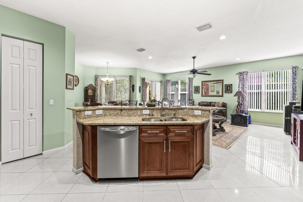 2957 Fontana Place, Royal Palm Beach, FL 33411 Photo