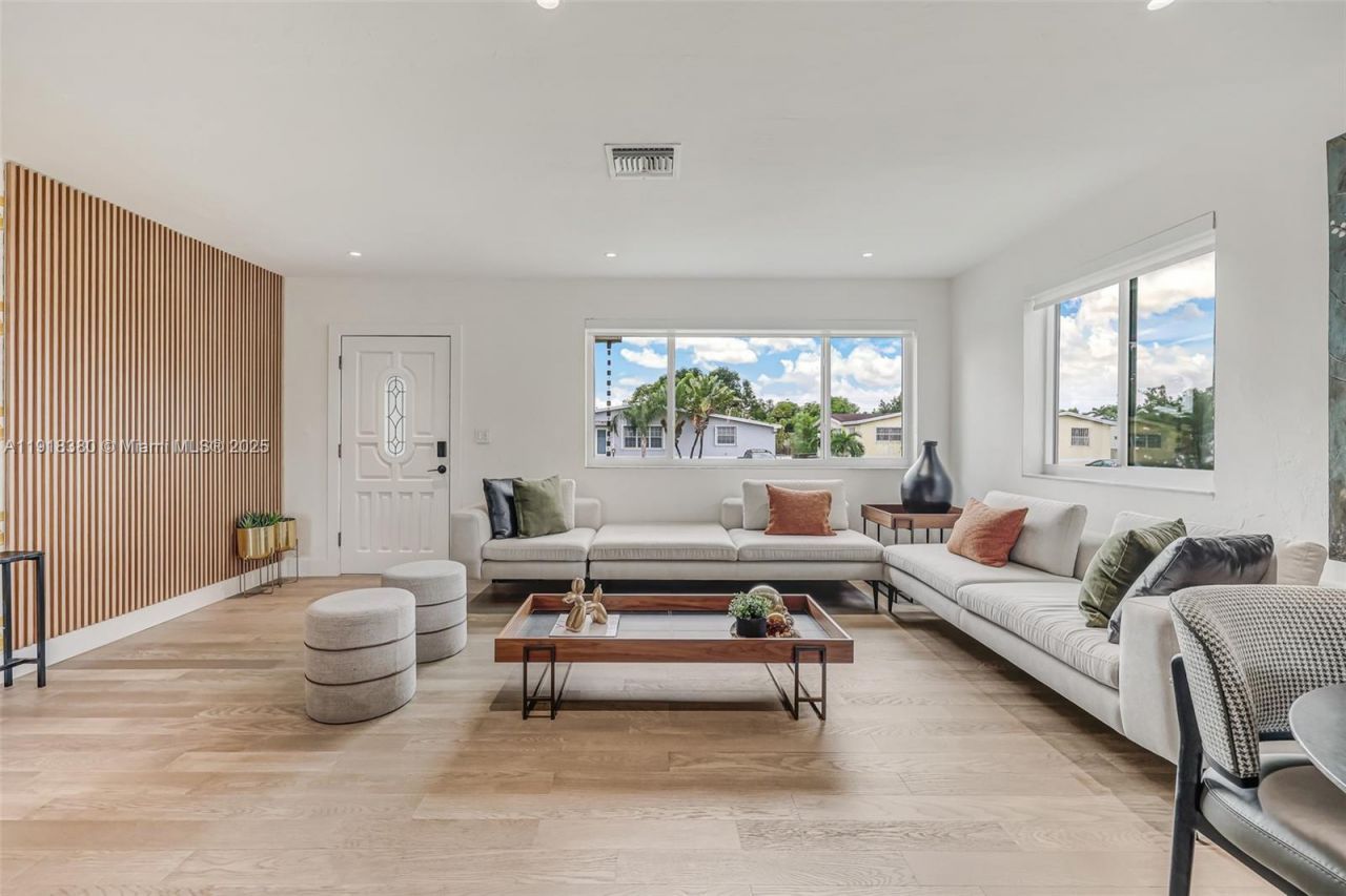 7901 SW 22nd St, Miami, FL 33155 Photo