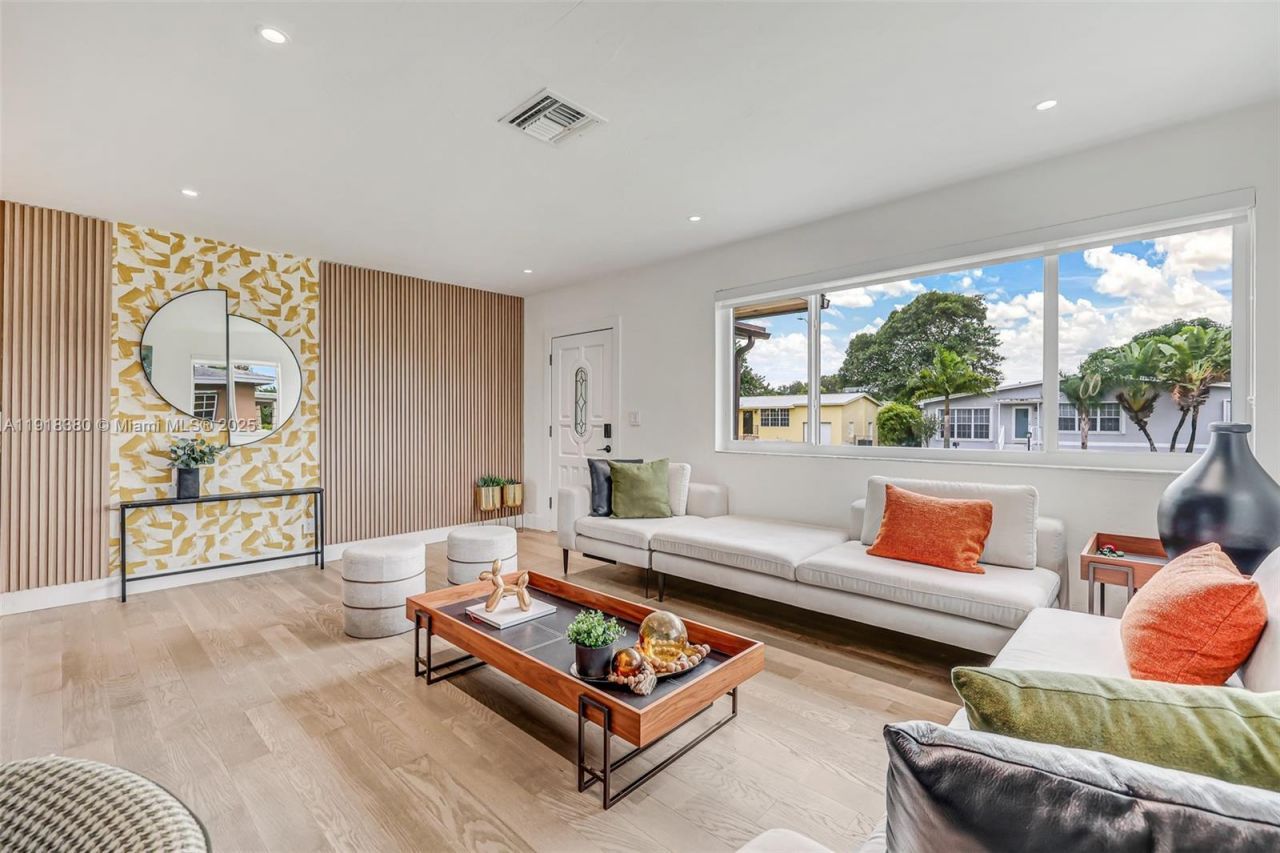 7901 SW 22nd St, Miami, FL 33155 Photo