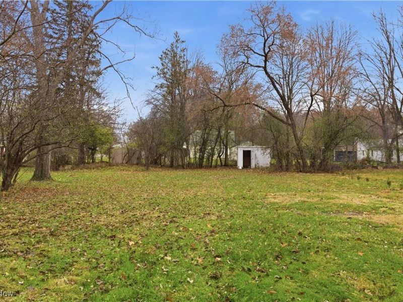 354 Ewing Road, Youngstown, OH 44512 Photo 31