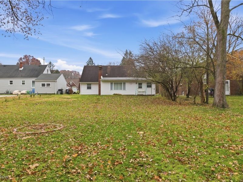 354 Ewing Road, Youngstown, OH 44512 Photo 32