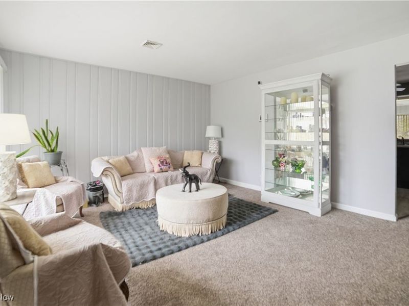 354 Ewing Road, Youngstown, OH 44512 Photo 7