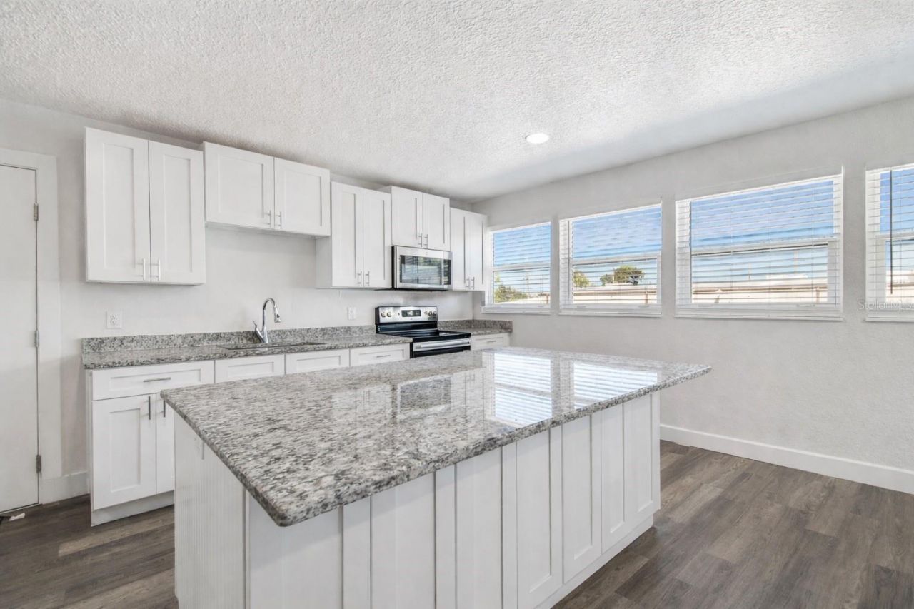 6010 Wall Street, Port Richey, FL 34668 Photo