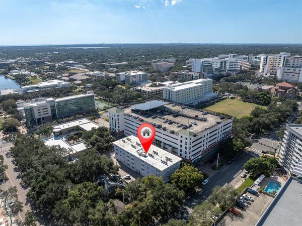 210 5TH AVENUE S, Unit 404, ST PETERSBURG, FL 33701