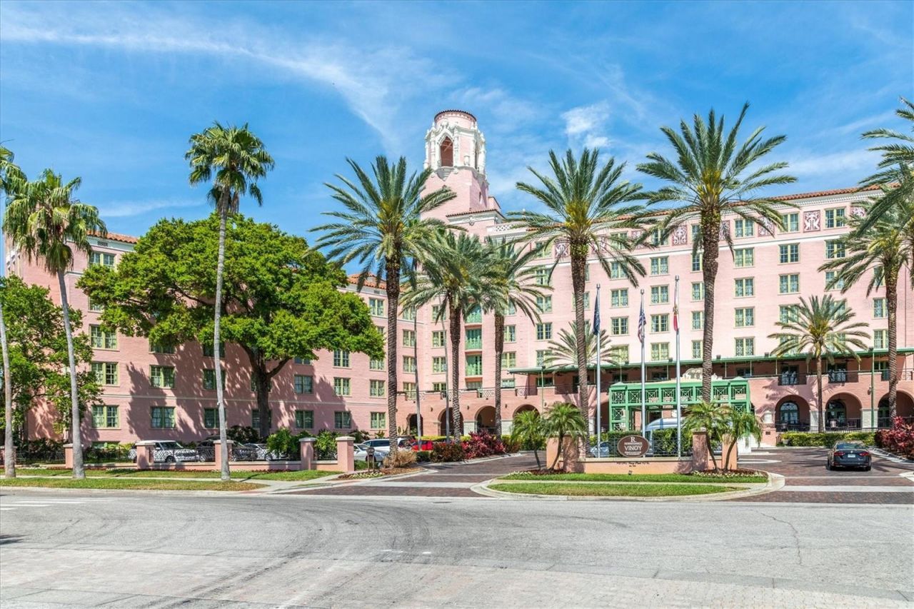 210 5th Avenue S, Unit 404, Saint Petersburg, FL 33701 Photo