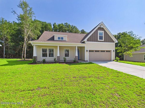 229 Telluride Court, Aberdeen, NC 28315