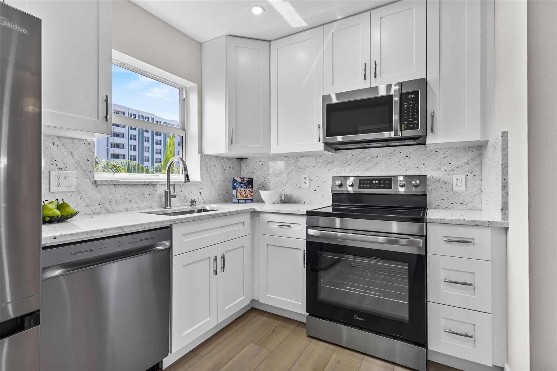 3216 SE 8th Street, Unit 305, Pompano Beach, FL 33062 Photo