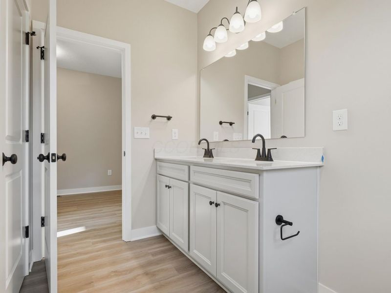 3668 Colts Reign Drive, Powell, OH 43065 Photo 12