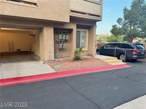 5125 W Reno Avenue, Unit 1068, Las Vegas, NV 89118