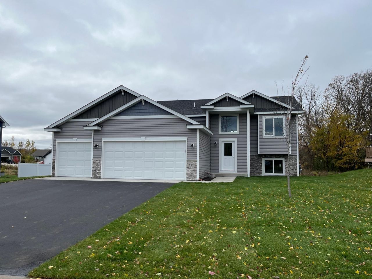 22836 Silver Avenue, Saint Augusta, MN 56301 Main Photo