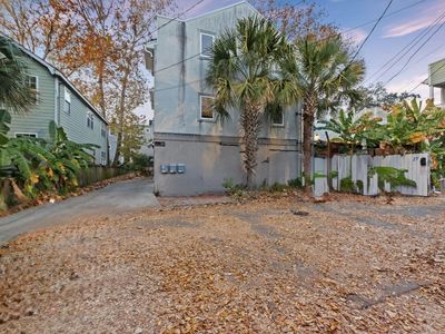 24 Strawberry Lane, Unit B, Charleston, SC 29403