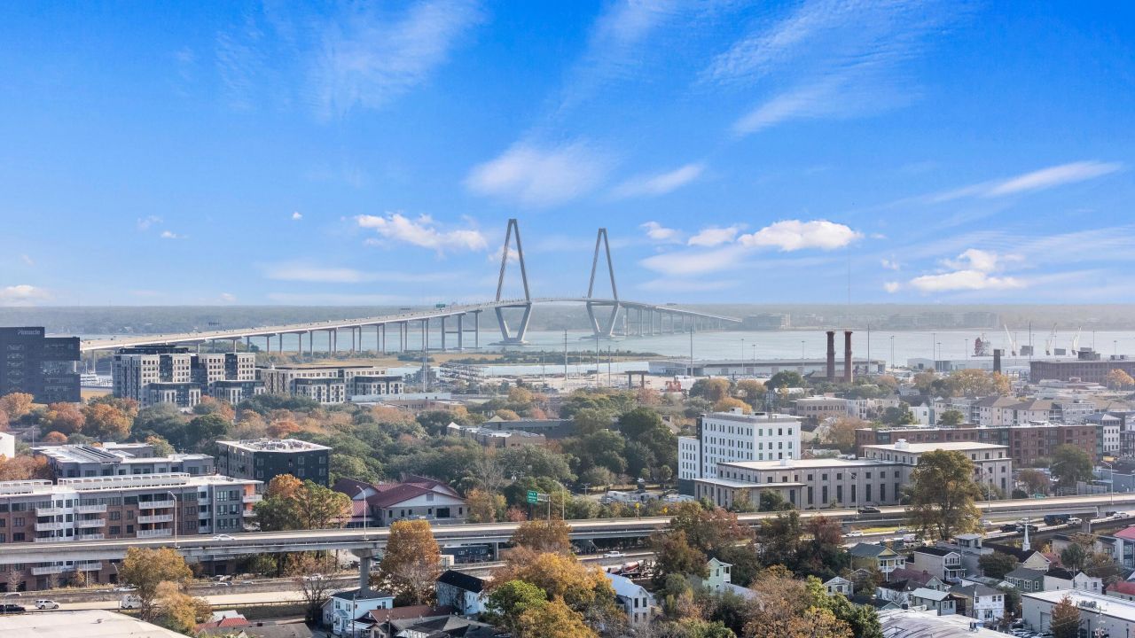 24 Strawberry Lane Photo 31