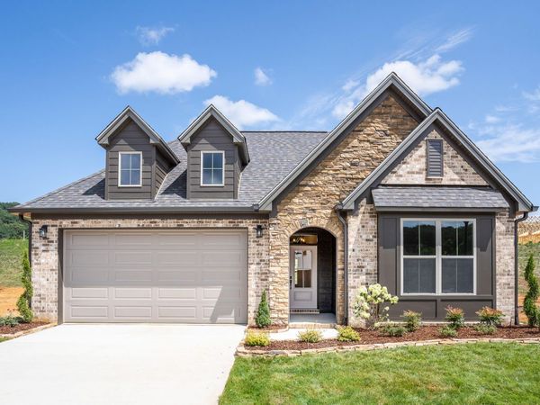 1614 Storyvale Lane, Hixson, TN 37343