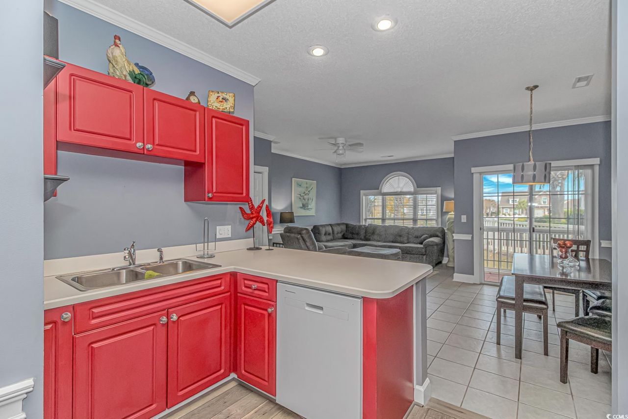 4173 Hibiscus Dr. Photo 8