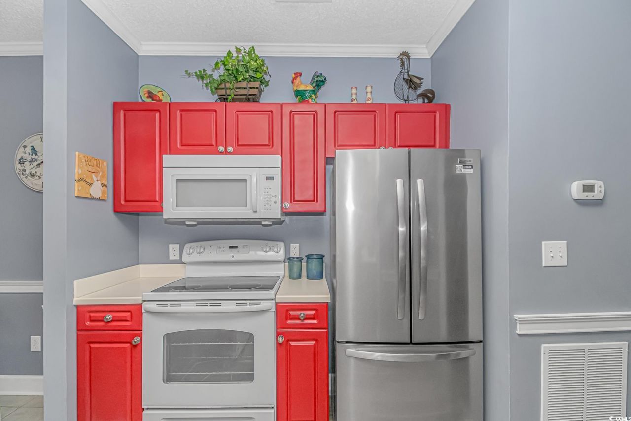 4173 Hibiscus Dr. Photo 9