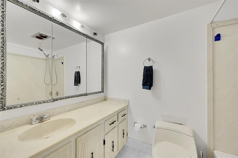 2340 SW 22nd Ave, Unit 303, Delray Beach, FL 33445 Photo