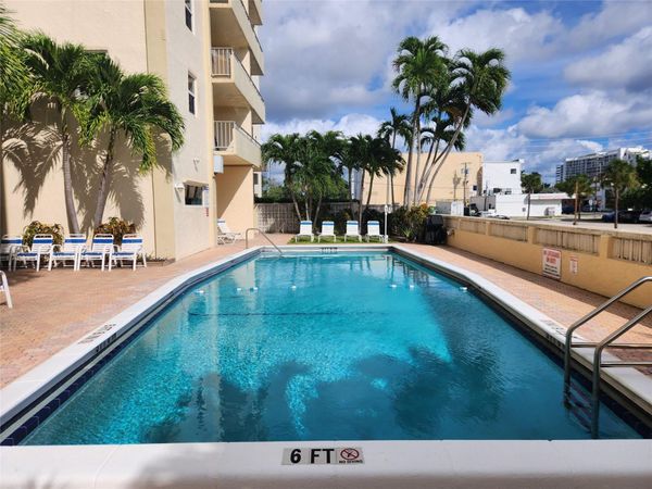 900 NE 18th Avenue, Unit 602, Fort Lauderdale, FL 33304