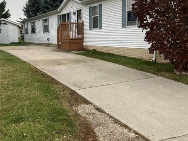 9740 Russell Street, Salem Twp, MI 48167