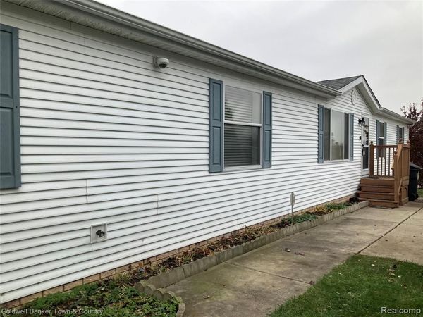 9740 Russell Street, Salem Twp, MI 48167
