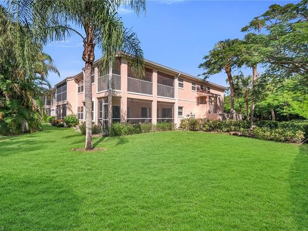628 Woodshire LN, Unit G12, NAPLES, FL 34105