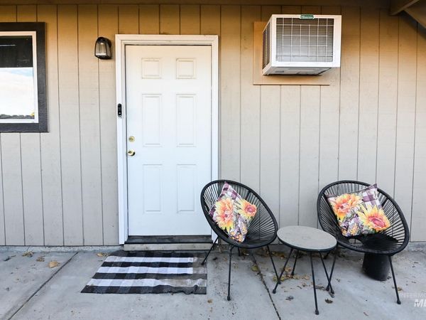 1711 1st Street S., Unit 3, Nampa, ID 83651