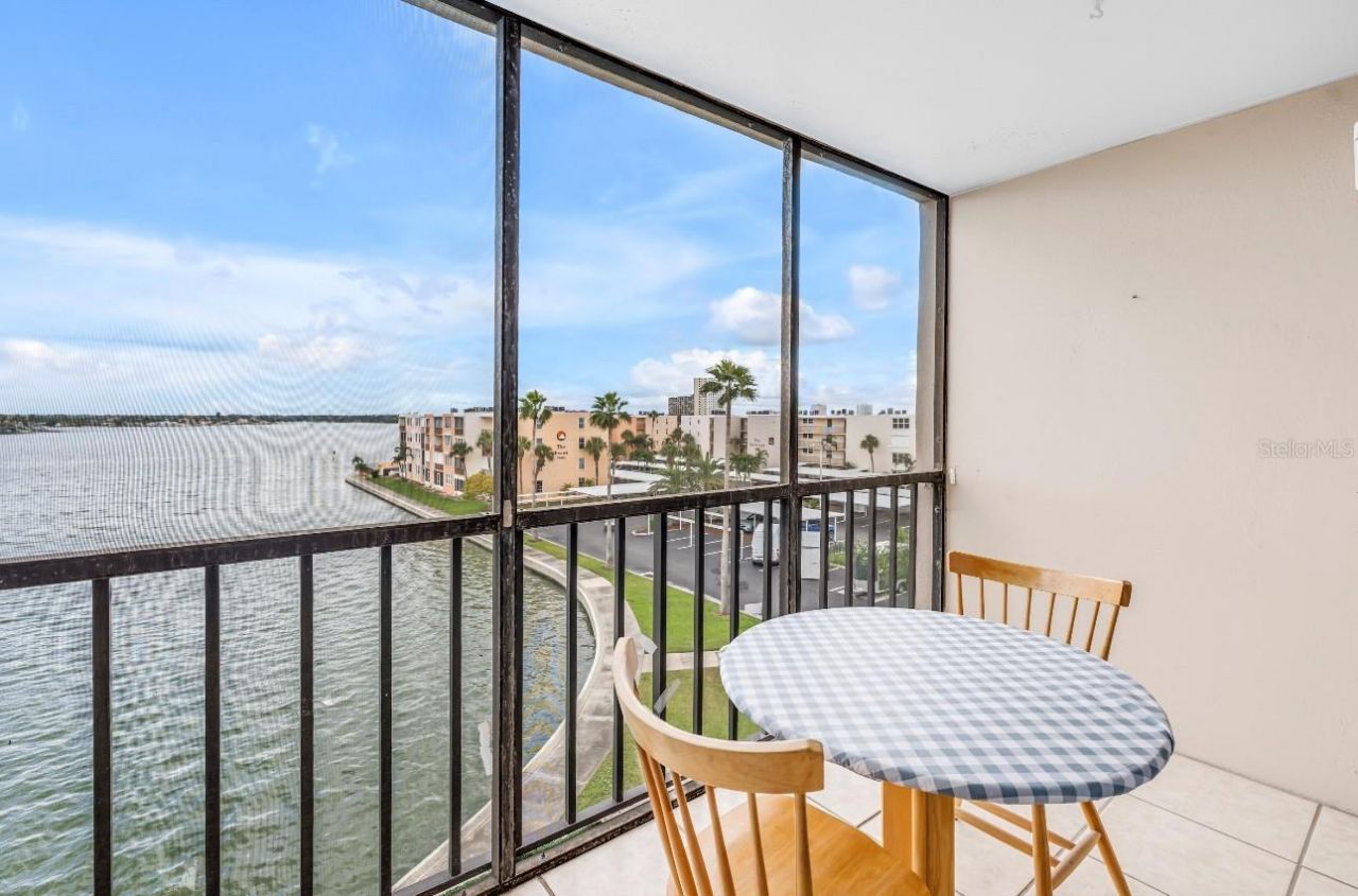 7700 Sun Island Drive S, Unit 402, South Pasadena, FL 33707 Photo