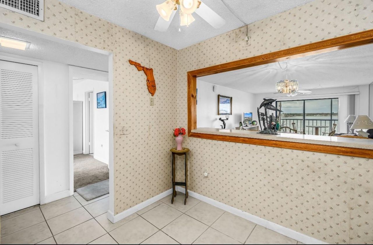 7700 Sun Island Drive S, Unit 402, South Pasadena, FL 33707 Photo