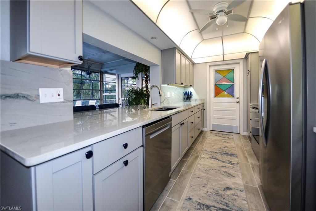 220 Albatross St, Fort Myers Beach, FL 33931 Photo