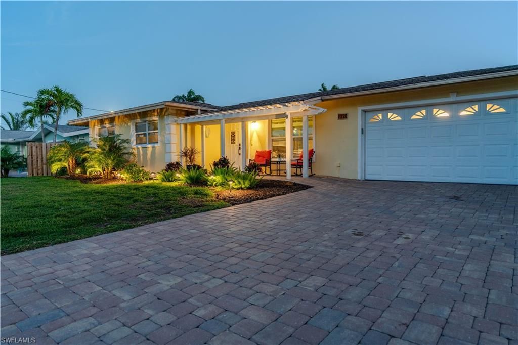 220 Albatross St, Fort Myers Beach, FL 33931 Photo