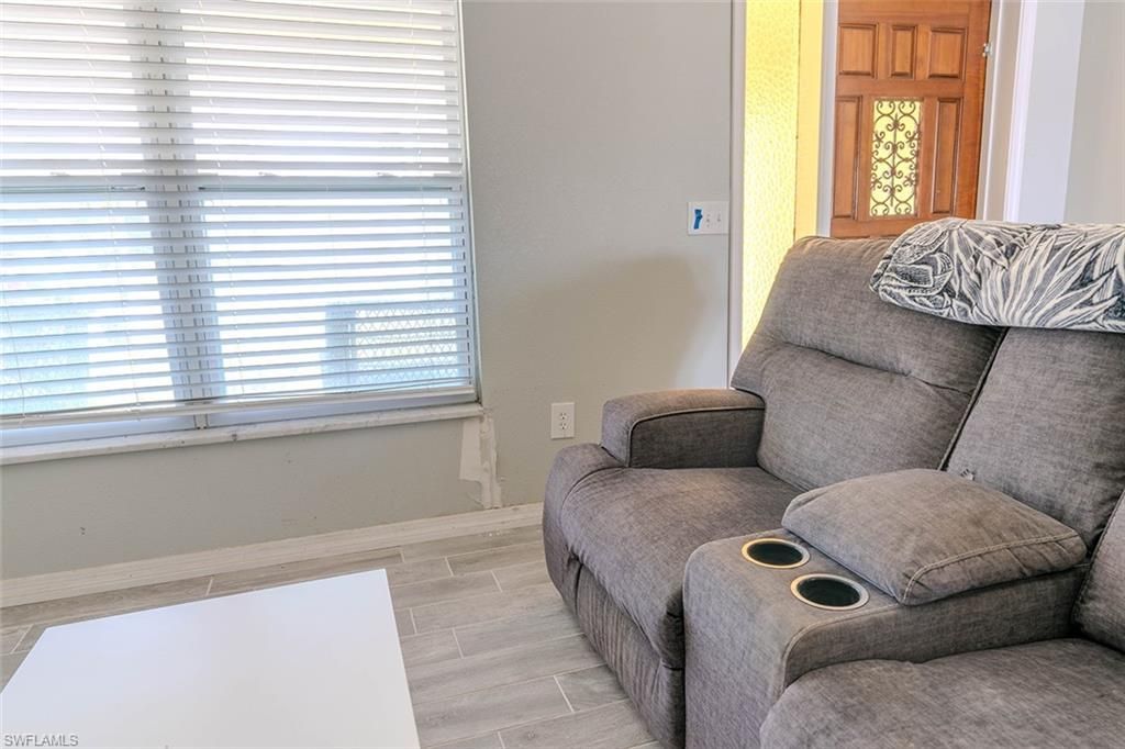 220 Albatross St, Fort Myers Beach, FL 33931 Photo