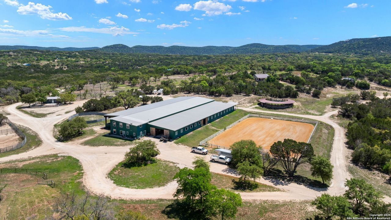 728 Upper Moffett, Medina, TX 78055 Main Photo