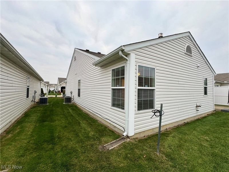 118 Carrington Court, Elyria, OH 44035 Photo 5