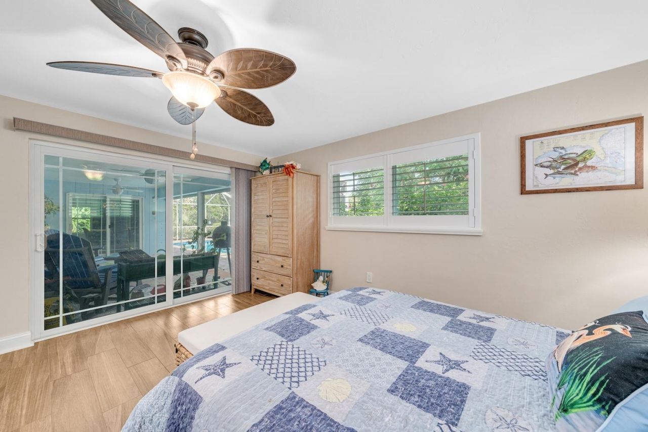 1076 Captains Walk St, Sanibel, FL 33957 Photo