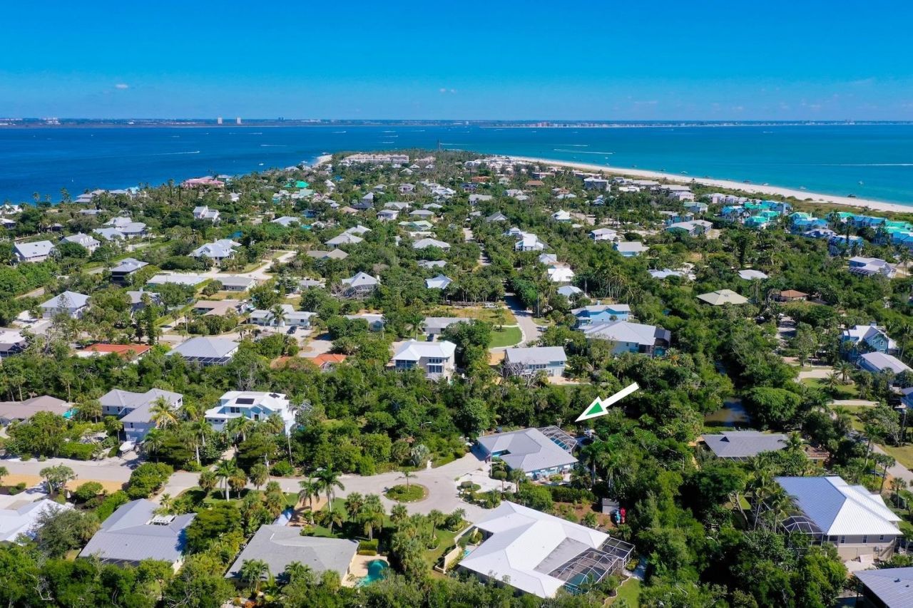 1076 Captains Walk St, Sanibel, FL 33957 Photo