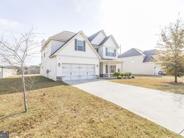 325 Pearl Moss Lane, Kathleen, GA 31047