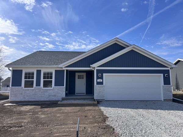 318 Rachel Way, Utica, IL 61373