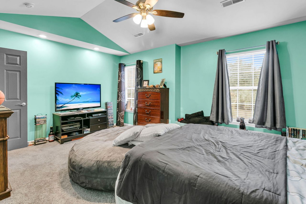 151 Darcy Avenue Photo 24