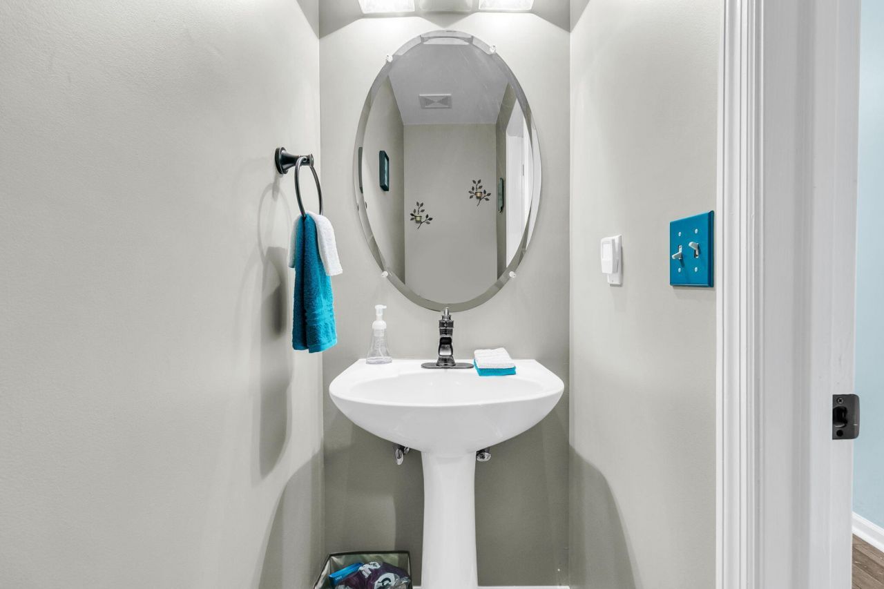 151 Darcy Avenue Photo 26